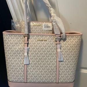 Michael Kors Large tote with matching wallet